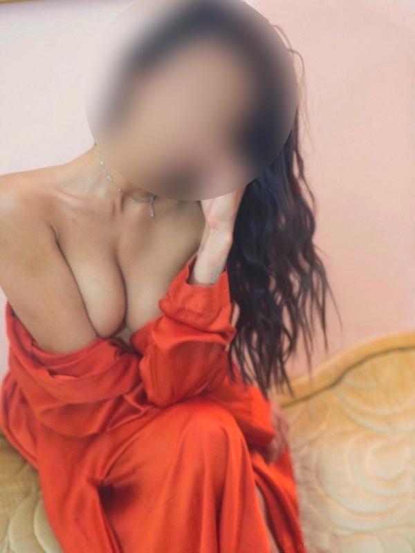 Claire - Massaggiatrice erotica a Lausanne
