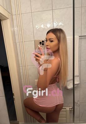 Claire - Escort in Freiburg