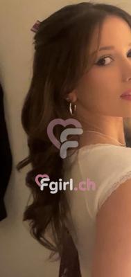 Clara - Escort en Martigny

