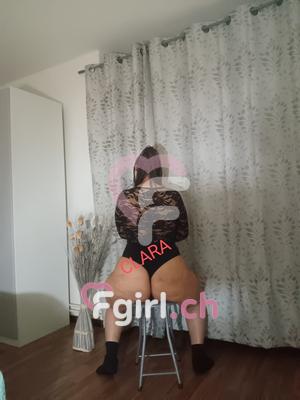 Clara - Escort à Le Locle
