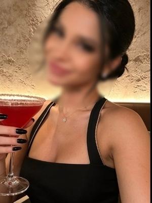 Clara - Escort in Monthey
