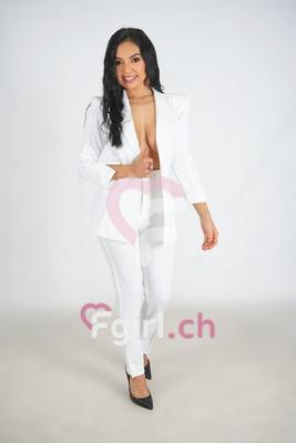 Claudia - Escort in Genf
