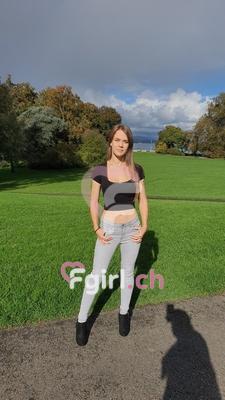 Claudia - Erotische Masseurin in Genf
