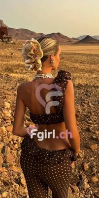 Claudia - Escort en Basel
