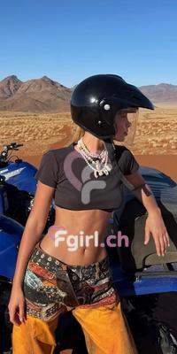 Claudia - Escort en Basel
