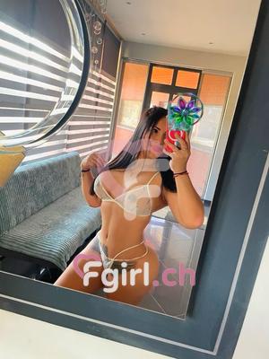 Cloe - Escort à Genève