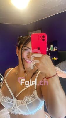 Cloe - Escort à Genève