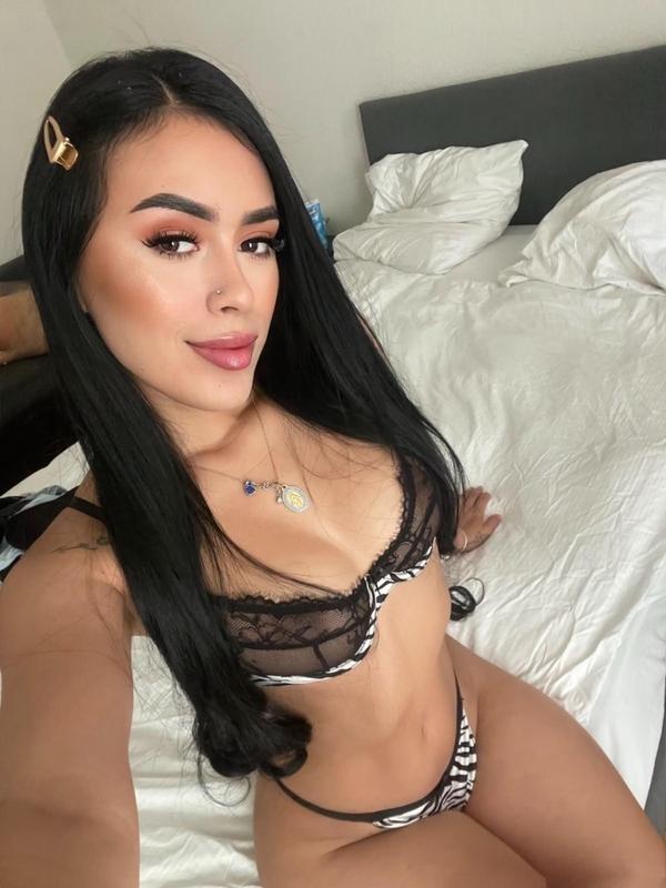 Cloe - Escort in Carouge
