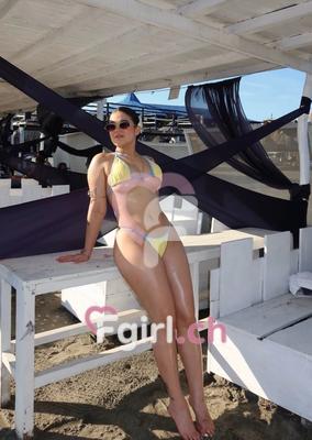 Clohy - Escort in Fribourg
