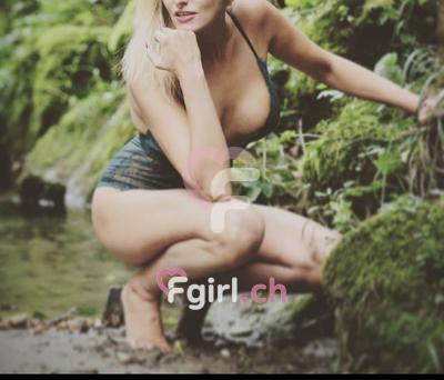 Coco - Masseuse érotique à Lausanne
