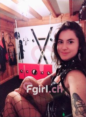Comtesse Cat - BDSM-Domina in Martigny