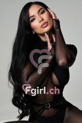Corina - Escort en Genève
