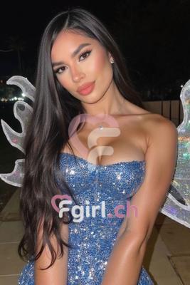 Corina - Escort en Genève

