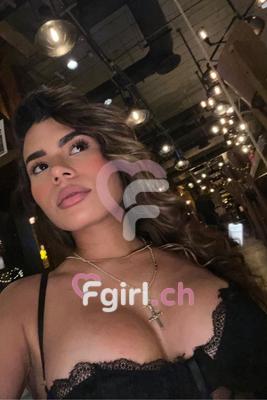 Corina - Escort a Genève