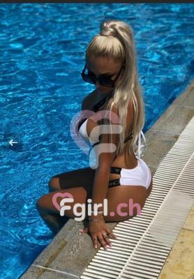 Cristal - Masseuse érotique à Carouge
