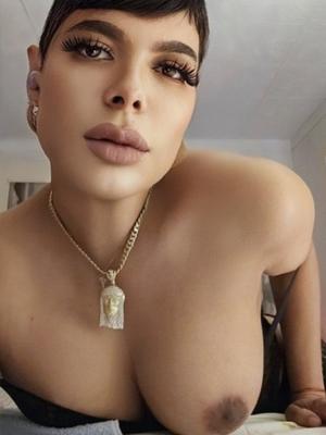 Cristina - Escort in Fribourg
