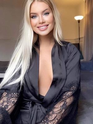 Cristina - Escort a Genève

