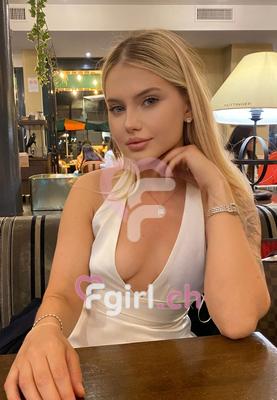 Cristina - Escort à Genève
