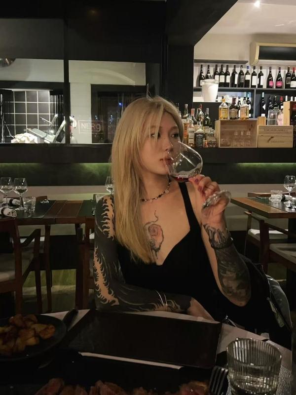 Cristina - Escort à Genève
