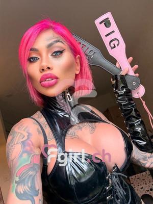 Cruella D Vil - BDSM Dominatrix in Lausanne
