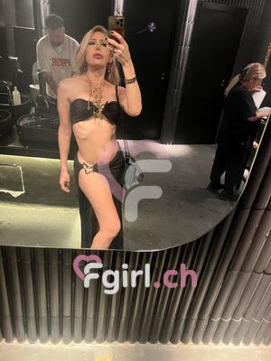 Crystal Bowma - Escort in Monthey