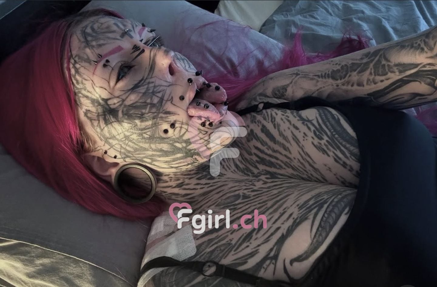 Curiosity – Montreux photo 5