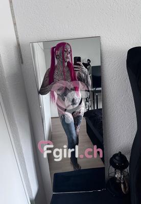 Curiosity - Escort in Yverdon-les-Bains
