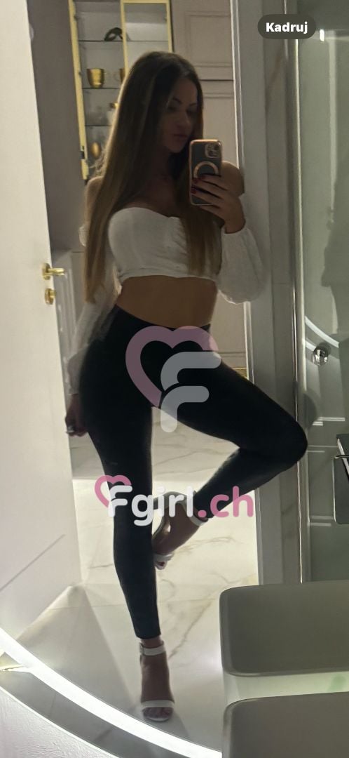 Cynthia L. – Geneva photo 4