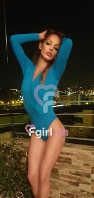 Dafne - Escort in Neuenburg
