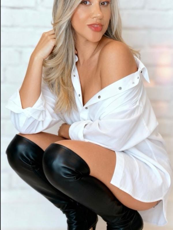 Daniela - Escort in Geneva
