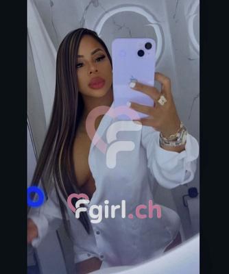 Daniela - Escort à Genève