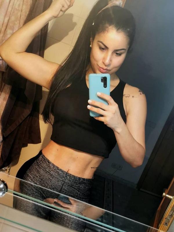 Daniela - Erotische Masseurin in Neuenburg
