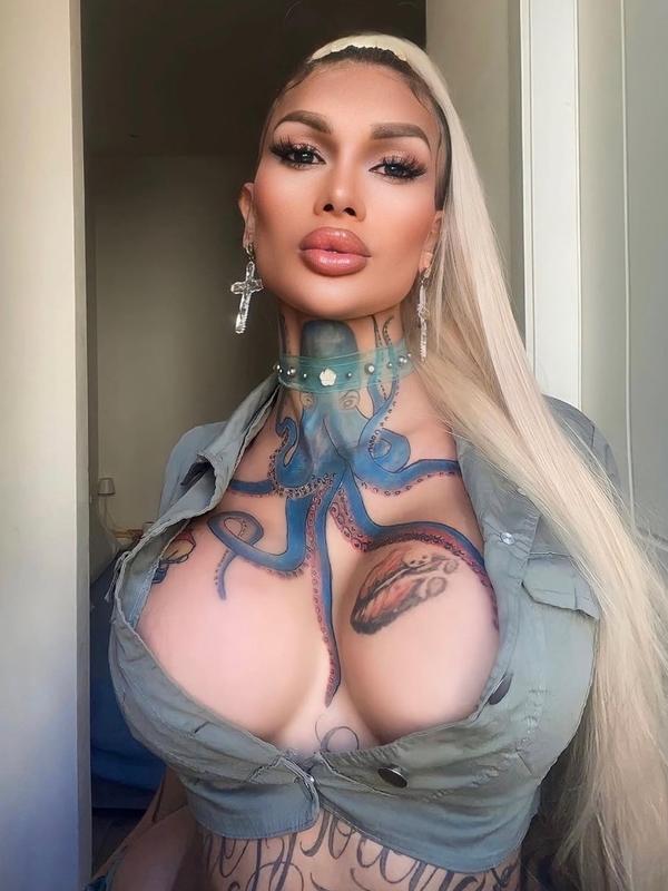Ts Danna Leon - Transexual en Genève

