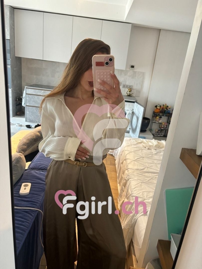 Daphne – Geneva photo 3