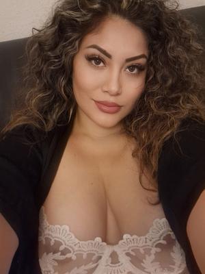 Déesse Tantra - Masseuse érotique à Genève
