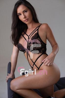 Diana - Escort in Le Locle
