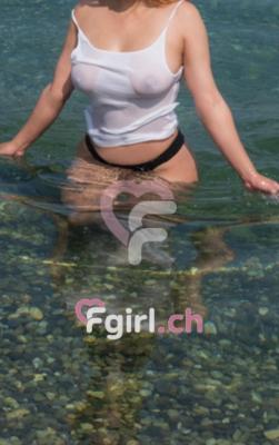 Dina - Massaggiatrice erotica a Genève
