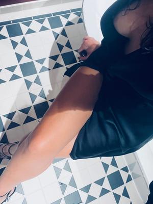 Divine Norahx - Dominatrice BDSM à Aubonne
