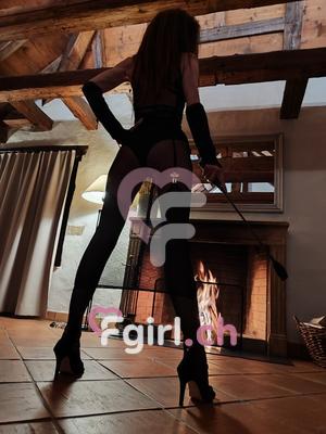 Dominance - BDSM Dominatrix in Lausanne
