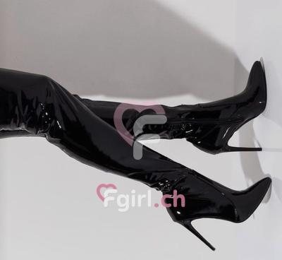 Dominatrice G - Dominadoras BDSM en Monthey
