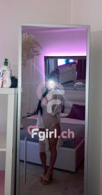 Myra - Escort à Le Locle
