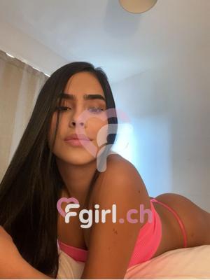 Dulce - Escort in Neuenburg

