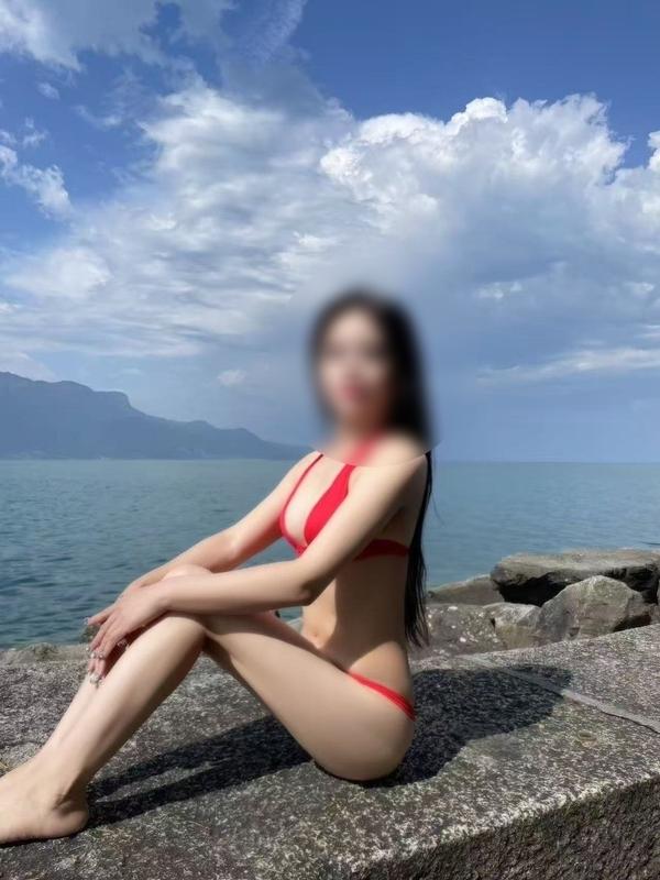 Doudou - Escort in Renens
