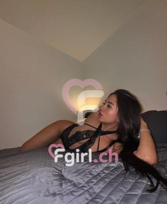 Polly - Escort in Renens
