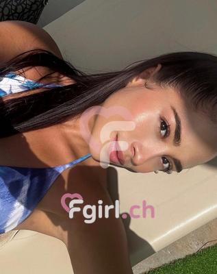 Polly - Escort in Renens