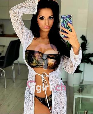 Ela - Escort en Courrendlin