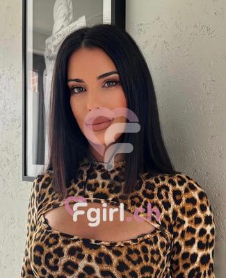 Elena - Escort à Monthey
