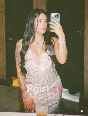 Elina - Escort en Genève
