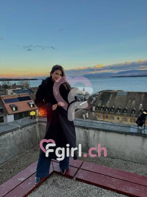Elisa - Escort à Genève
