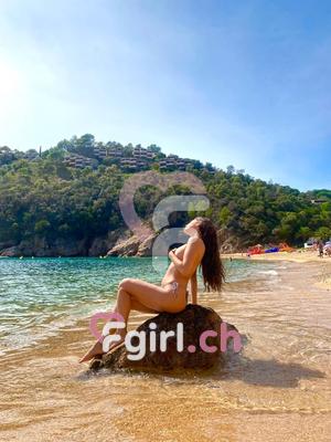 Elisa - Escort à Genève
